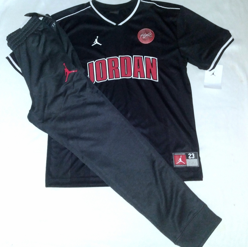 Jordan Boys Youth 2pc Jogger & Jersey Set- Large